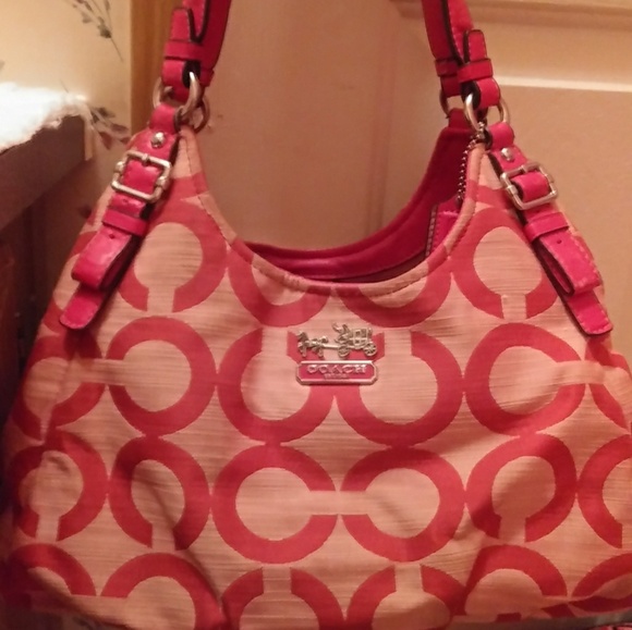 Coach Handbags - Coach Purse Coach Handbags - Coach Purse